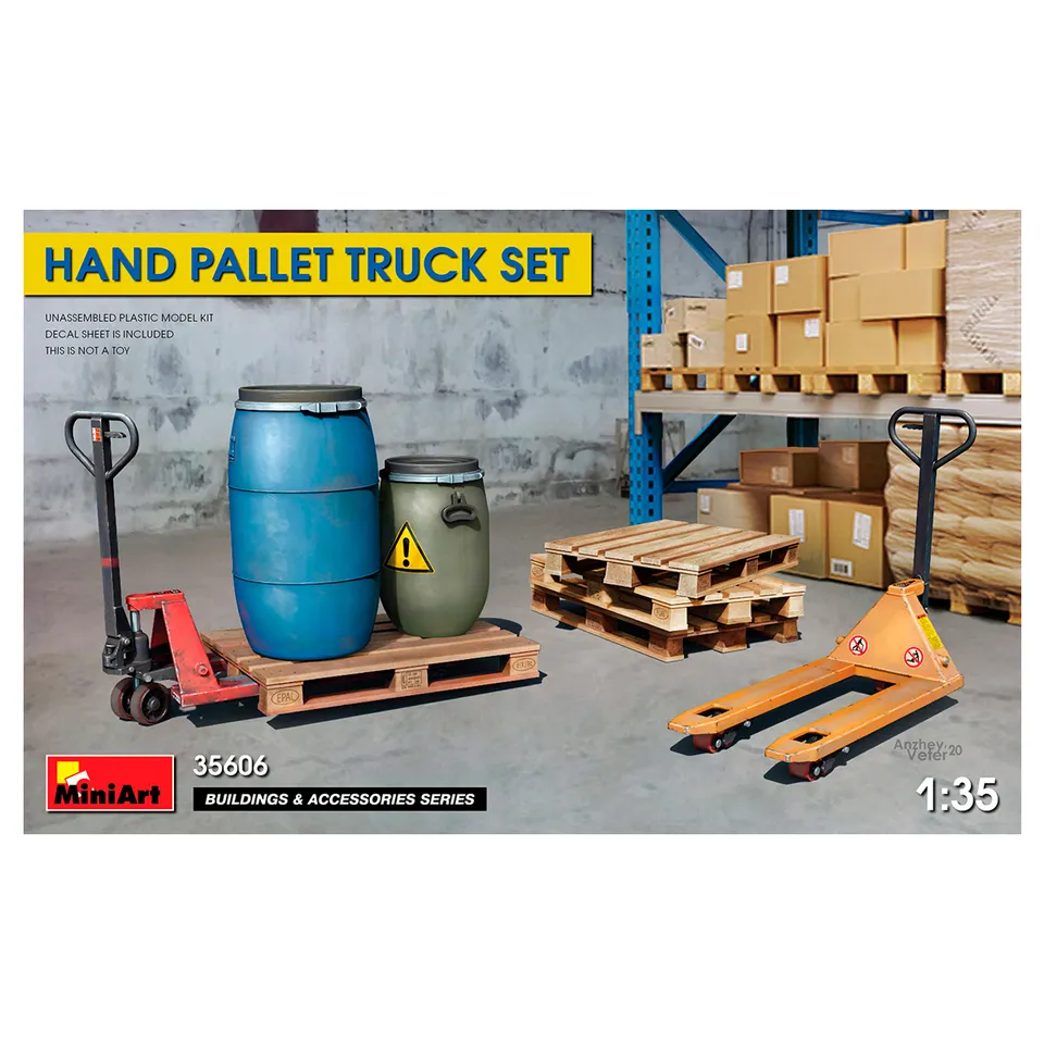 ak-interactive-1-35-hand-pallet-truck-set-transpallet-manuale-in-scala-1-35 image 1
