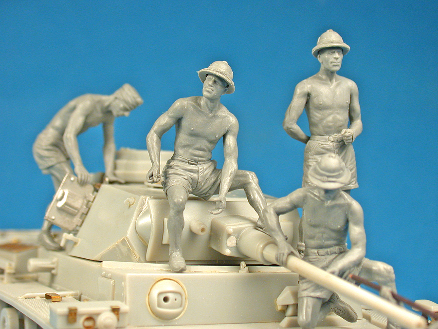 ak-interactive-1-35-german-tank-crew-afrika-korps-special-edition-figure-modelli image 7