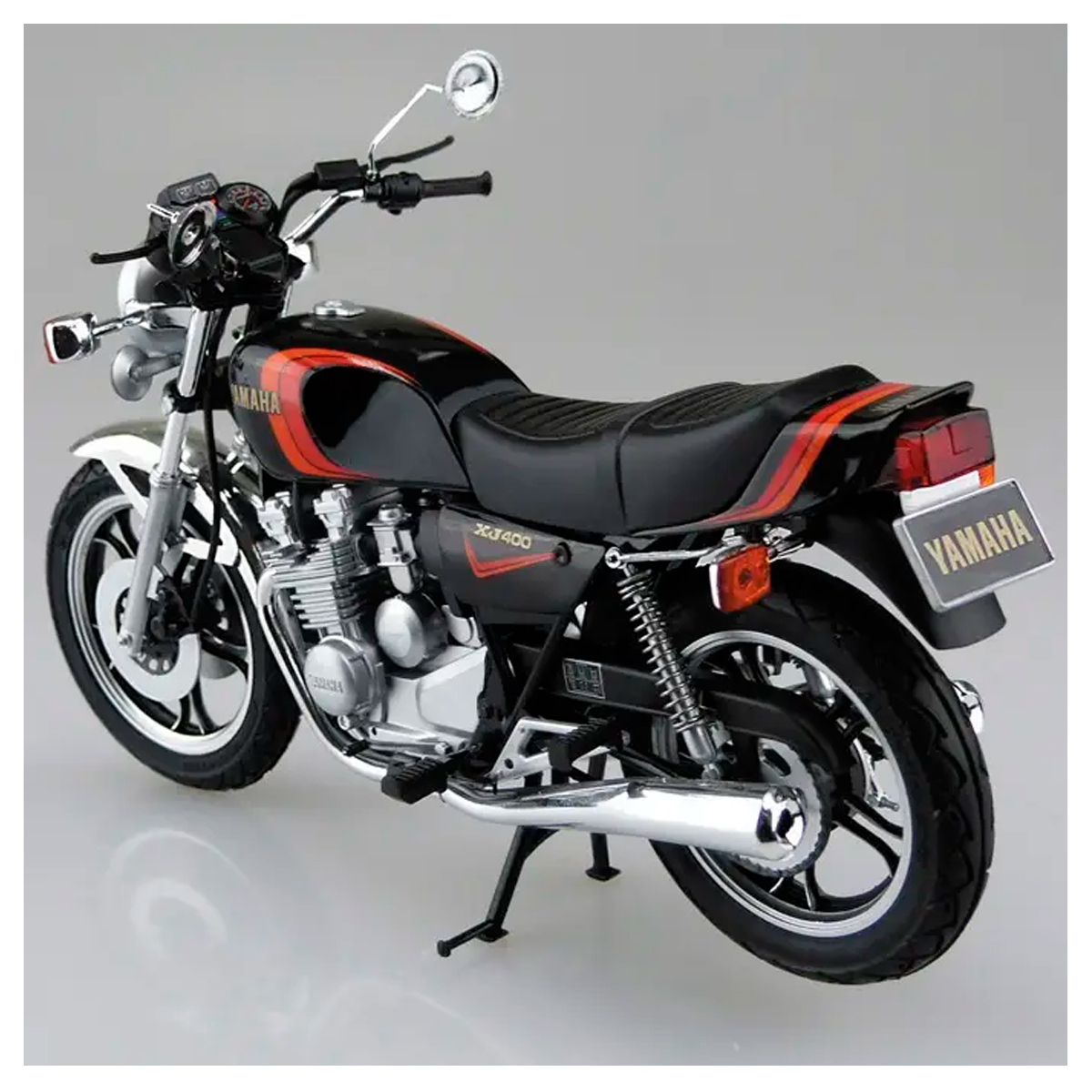 ak-interactive-1-12-yamaha-4g0-xj400-1980-kit-moto image 3