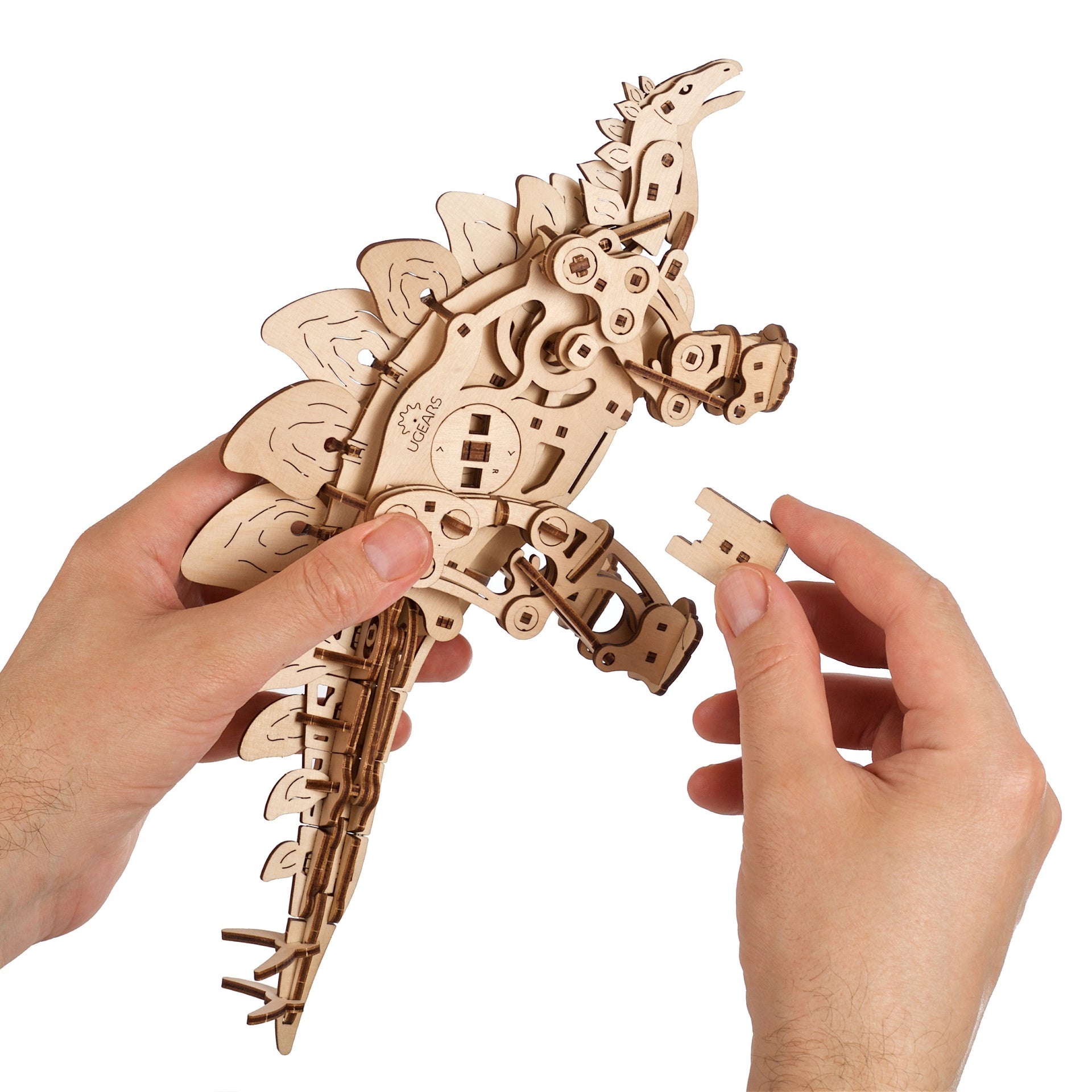 ugears-stegosaurus-dinosauro-meccanico-in-legno-da-costruire image 4