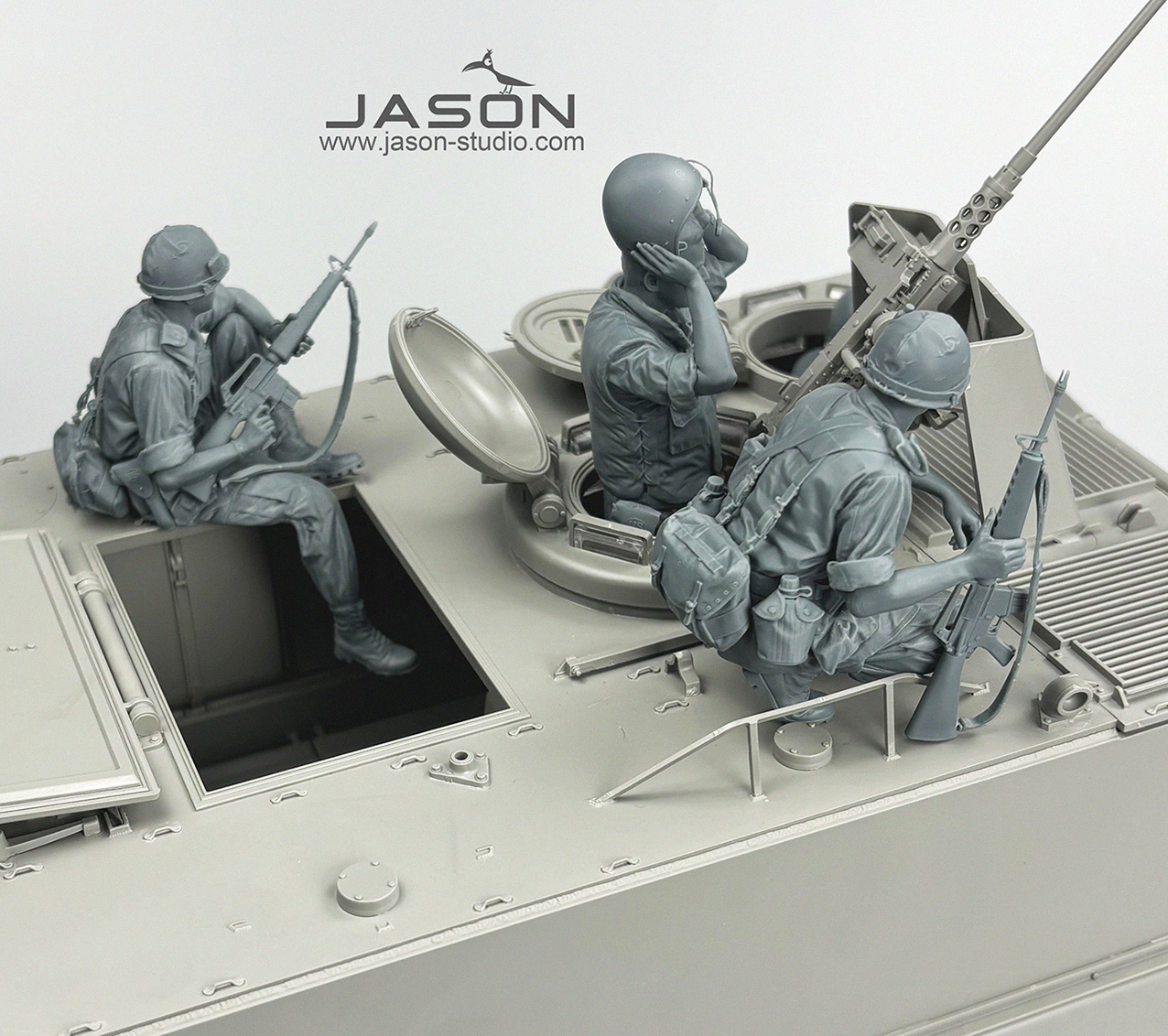 ak-interactive-1-16-equipaggio-e-fanteria-m113-apc-set-figurine-armored-personne image 6