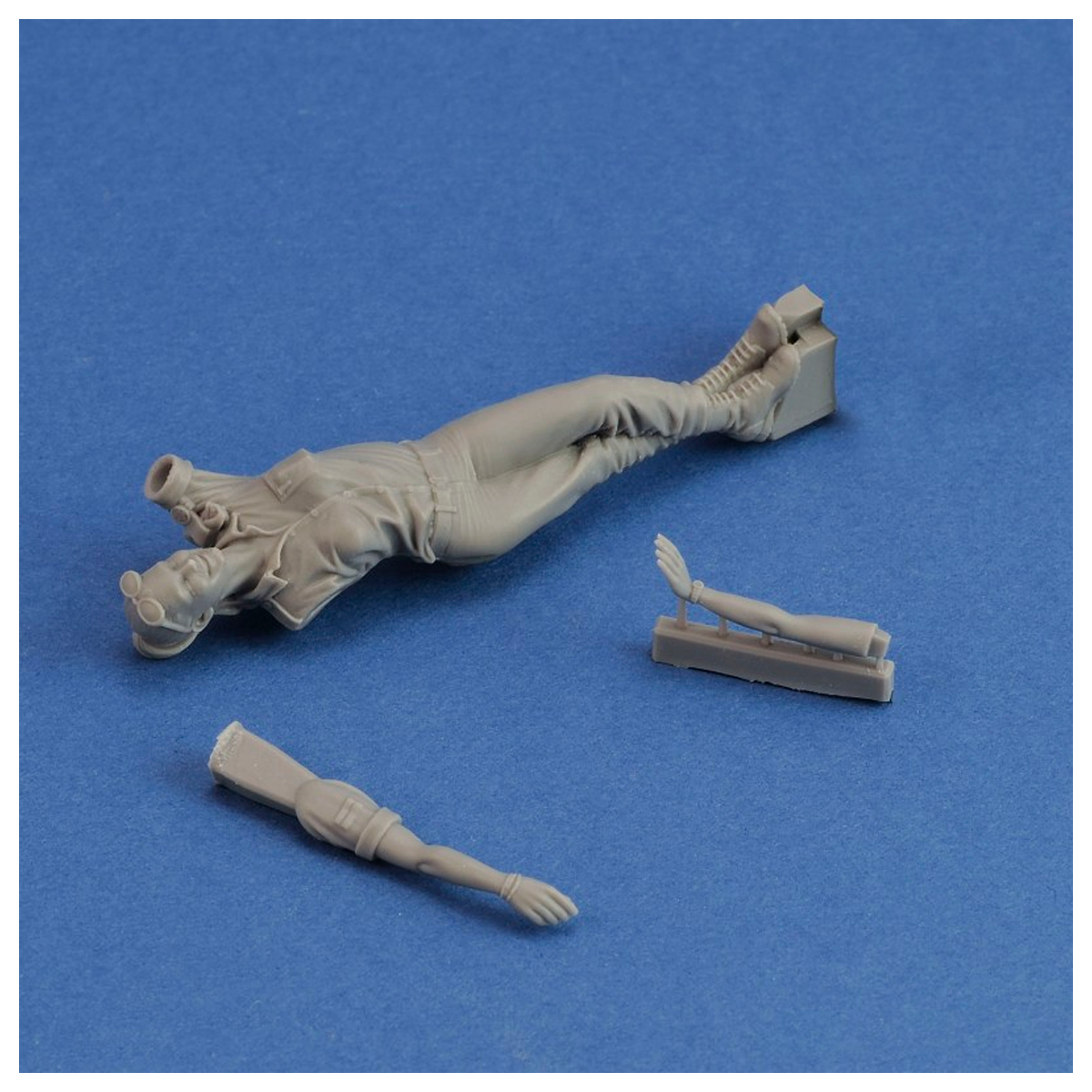 ak-interactive-idf-woman-soldier-figura-modellismo-1-35 image 2