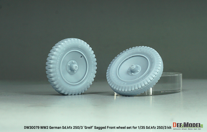 ak-interactive-ww2-german-sd-kfz-250-3-greif-sagged-wheel-set-per-1-35-sd-kfz-25 image 2