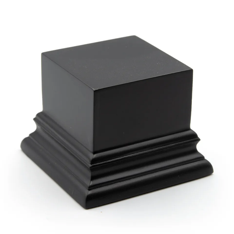 ak-interactive-peana-cuadrada-negra-base-in-legno-nero-4x4-cm-x-5-cm image 1