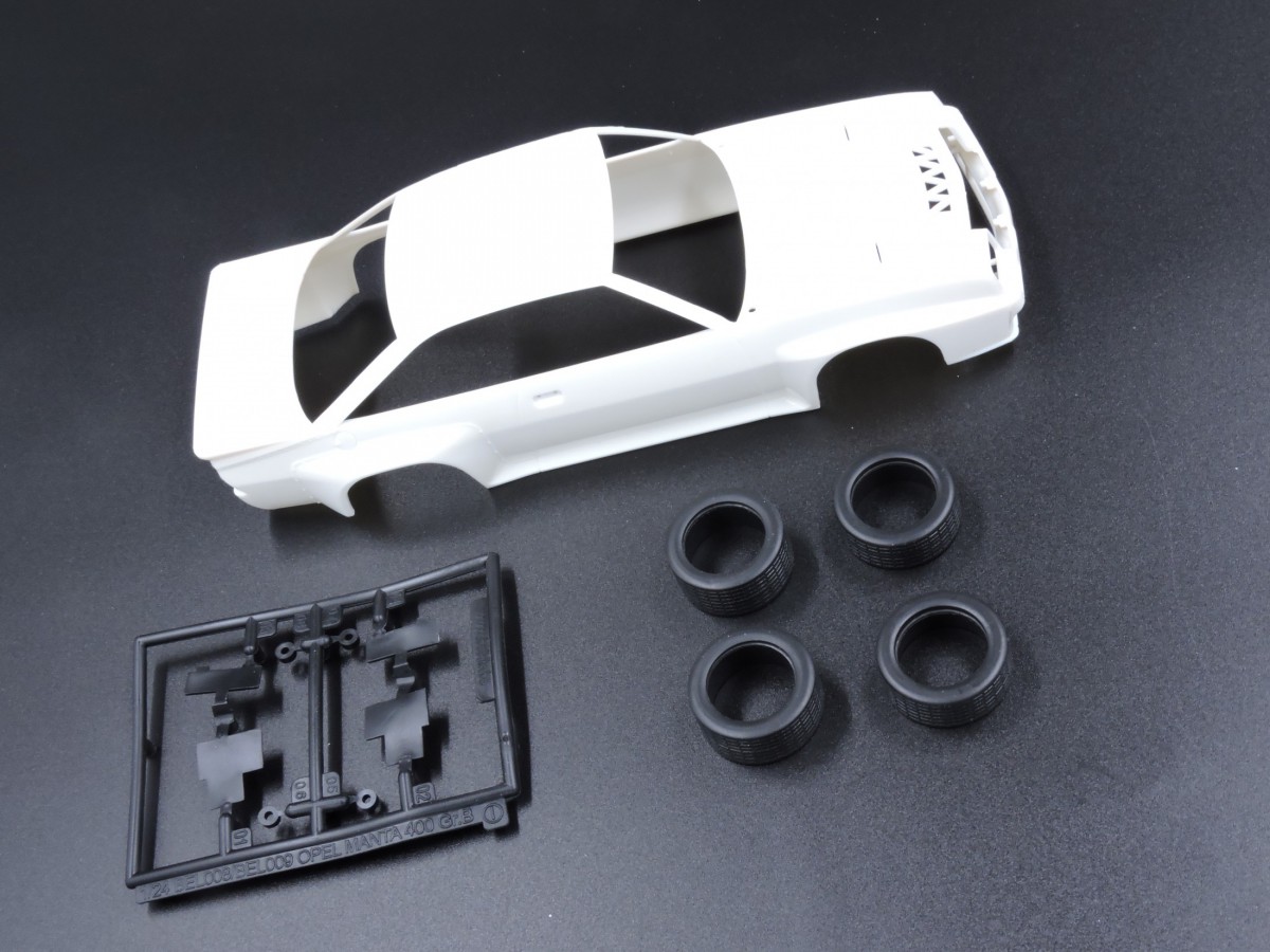 ak-interactive-opel-manta-400-gr-b-24-uren-van-ieper-1-24-kit-auto-rally image 2