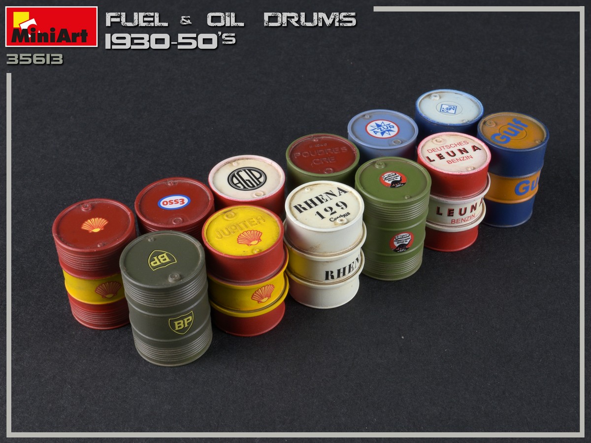 ak-interactive-1-35-fuel-oil-drums-1930-50s-kit-modellismo image 4