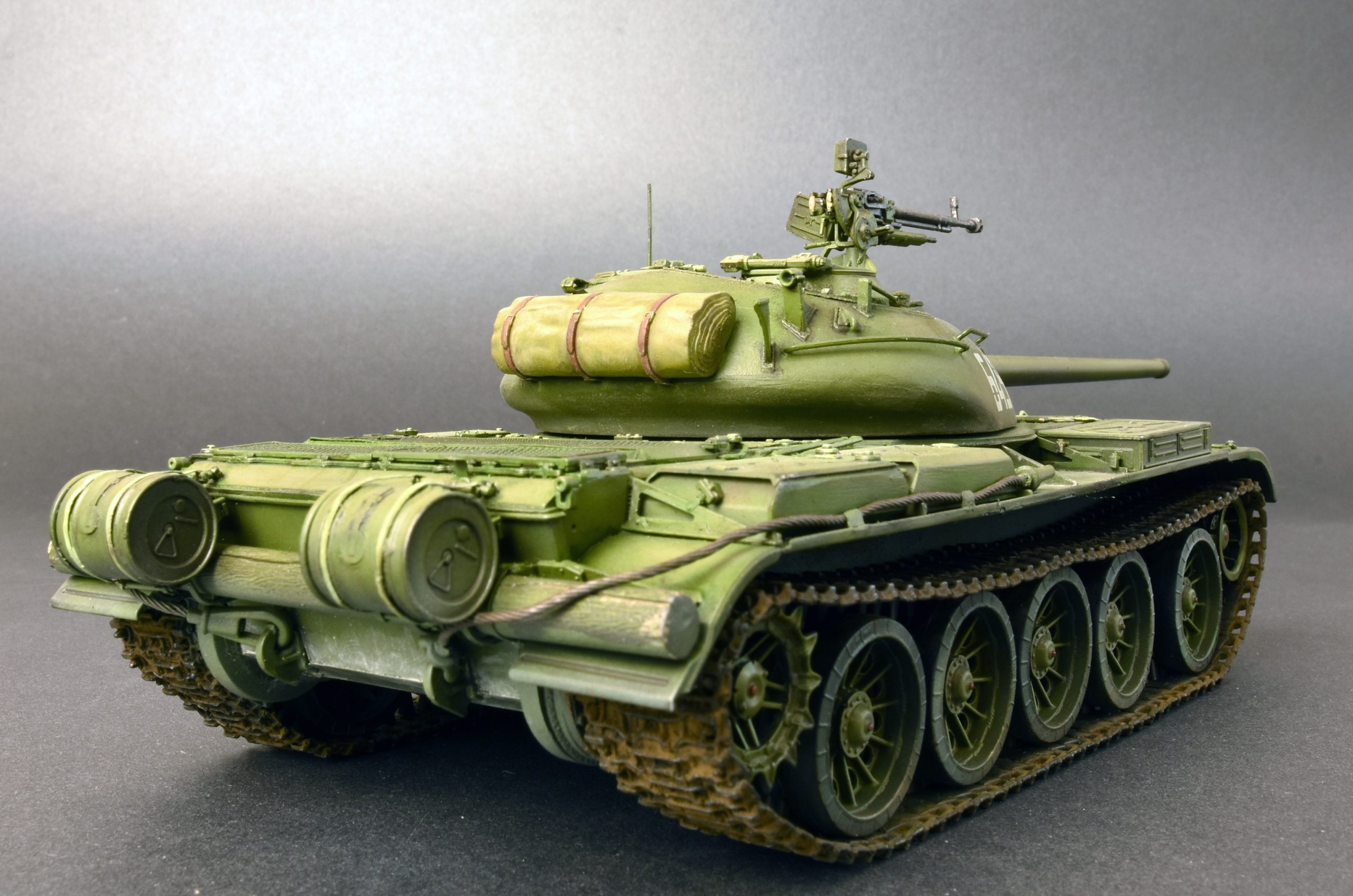 ak-interactive-carro-armato-t-54-2-mod-1949-scala-1-35 image 5
