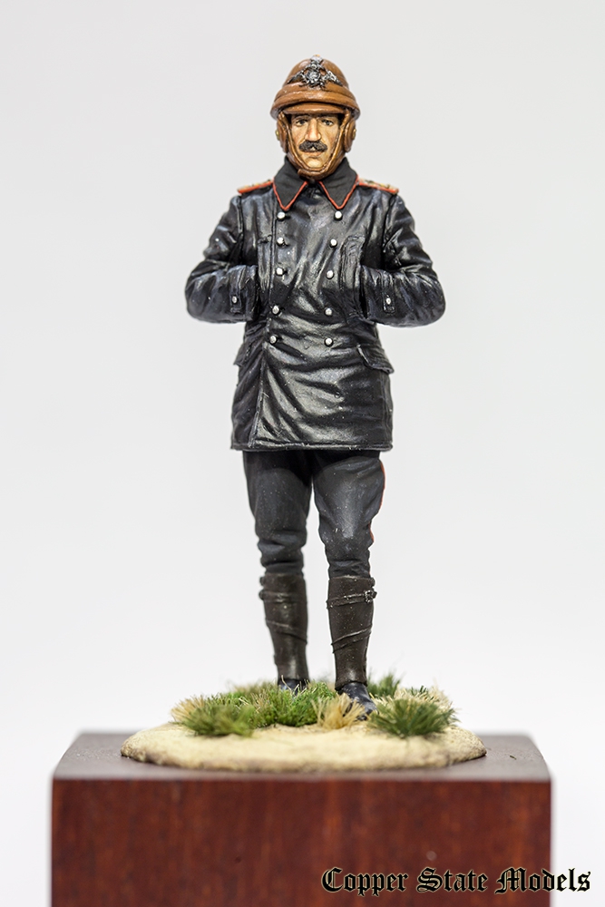 ak-interactive-russian-wwi-pilot-1-32-figura-in-resina-per-modellismo image 4