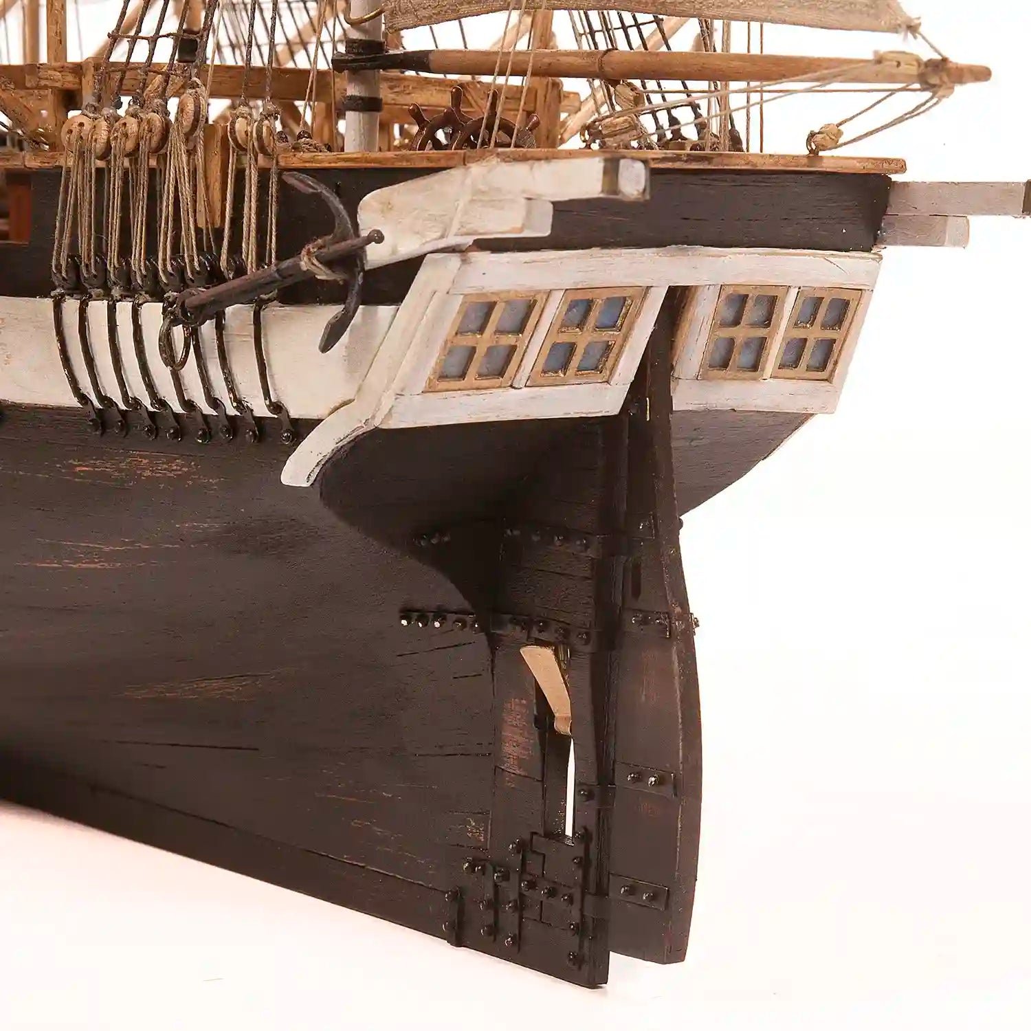occre-hms-terror-kit-nave-da-modellismo-navale-in-legno image 8