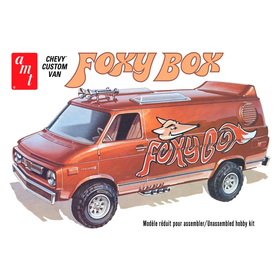 ak-interactive-1-25-1975-chevy-van-foxy-box-kit-di-modellismo-furgone image 1