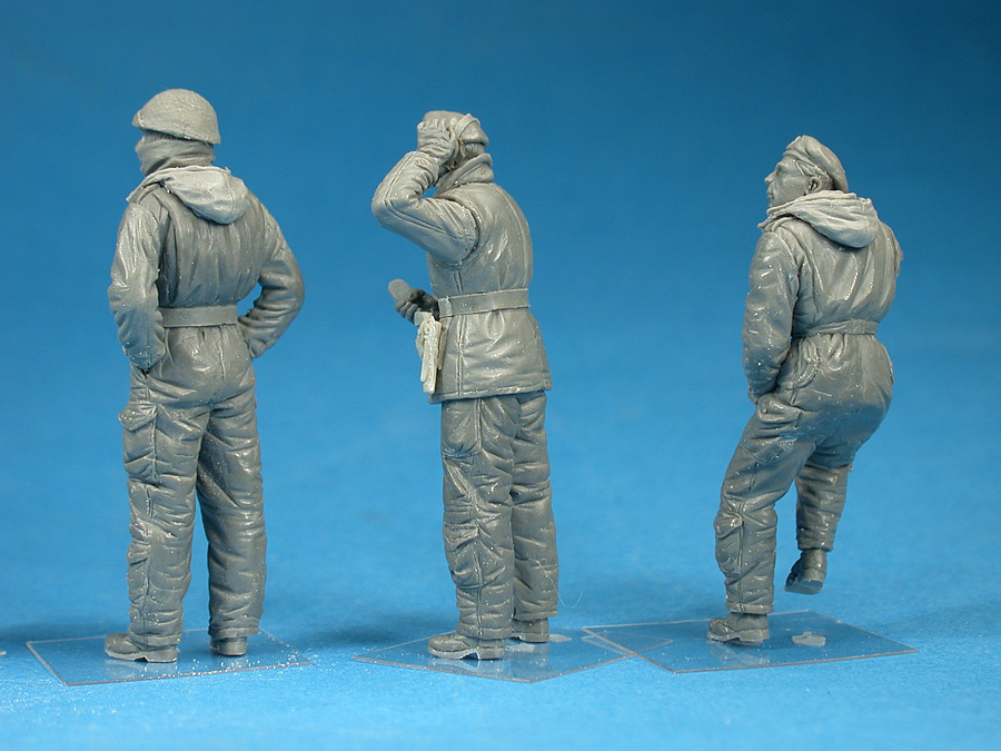 ak-interactive-1-35-british-tank-crew-winter-uniform-equipaggio-carristi-britann image 5