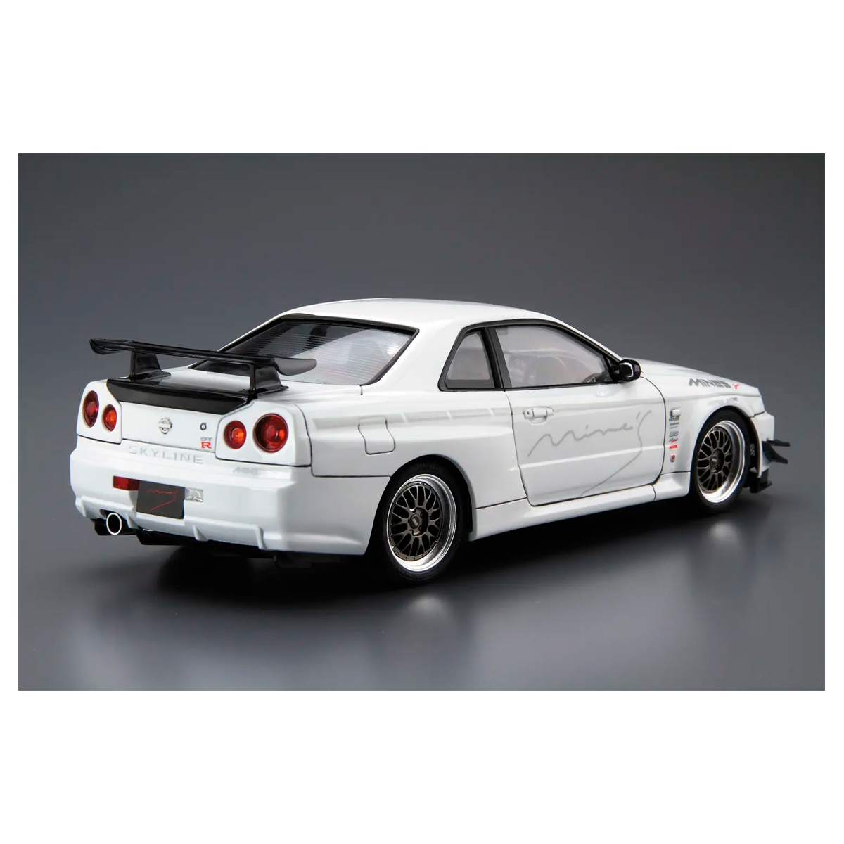 ak-interactive-1-24-nissan-skyline-gt-r-r34-mines-kit-modellismo-auto-da-assembl image 3