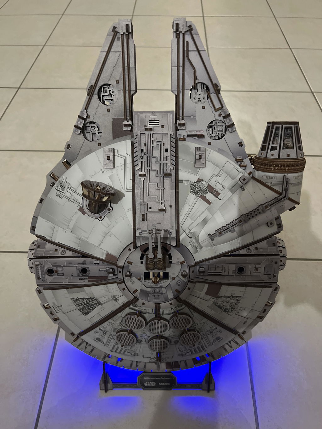 Millennium Falcon UGEARS