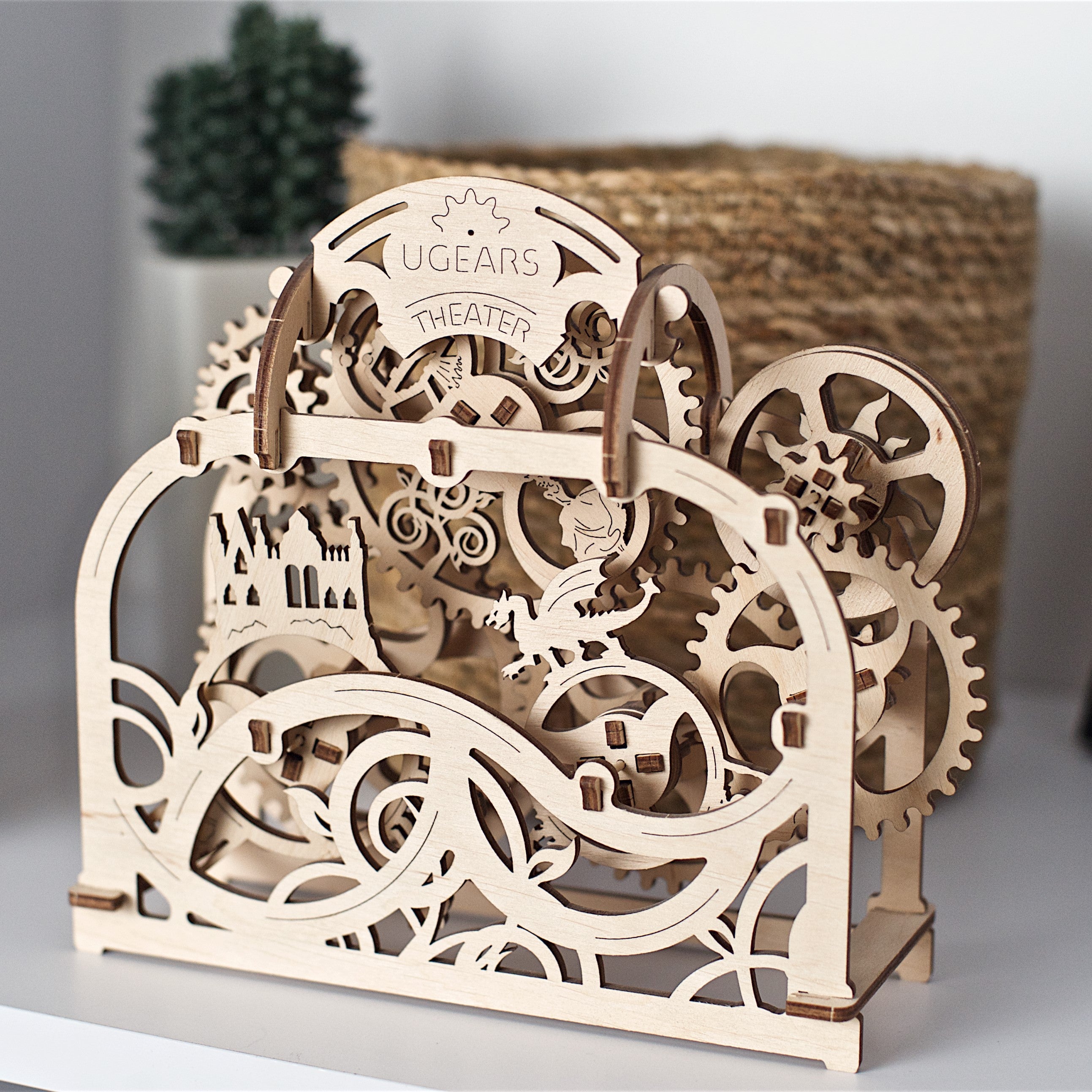 ugears-theater-kit-di-modellismo-meccanico-teatro-in-legno image 7