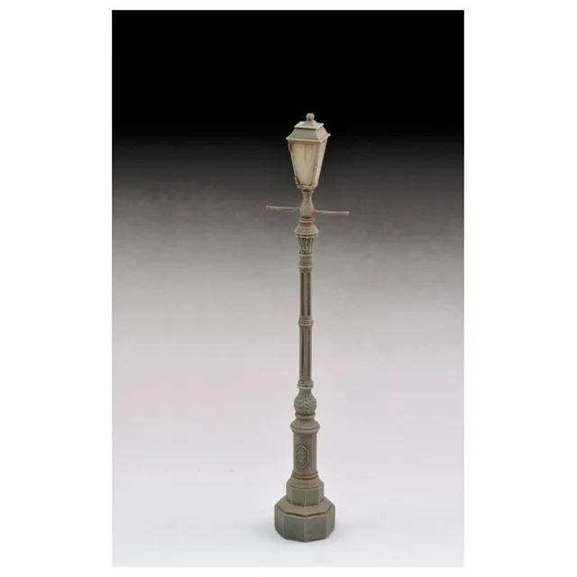 ak-interactive-lampione-antico-accessorio-diorama-1-35 image 1