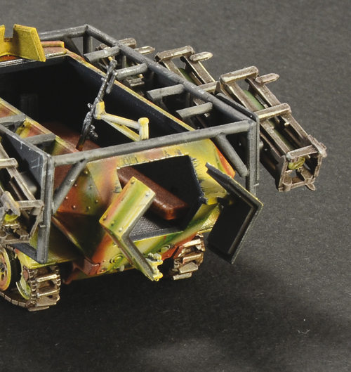 ak-interactive-1-72-sd-kfz-251-1-stuka-zu-fuss-kit-di-modellismo-militare image 5