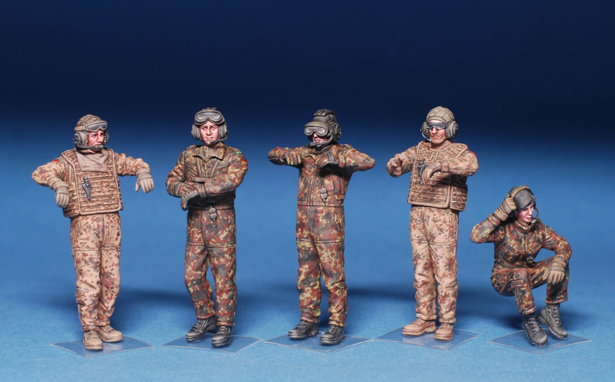 ak-interactive-1-35-bundeswehr-tank-crew-set-figure-carristi-tedeschi-moderni image 5
