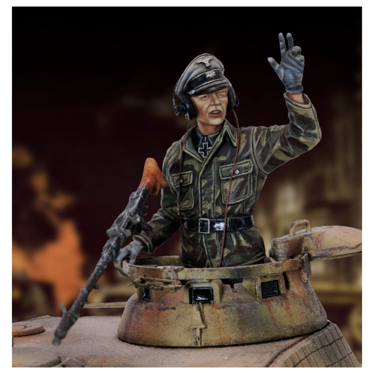 ak-interactive-german-tanker-wwii-scala-1-35 image 1