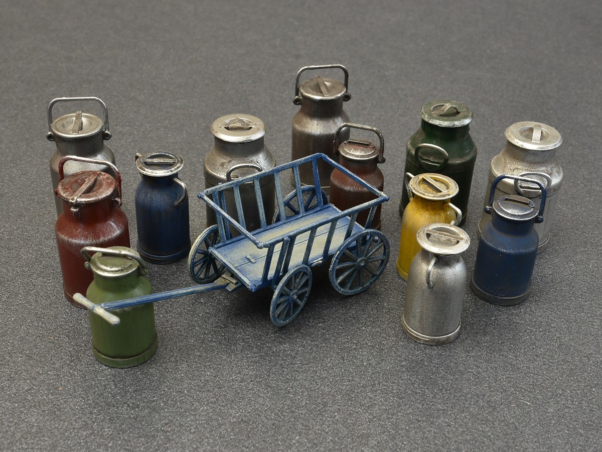 ak-interactive-1-35-milk-cans-with-small-cart-2 image 7