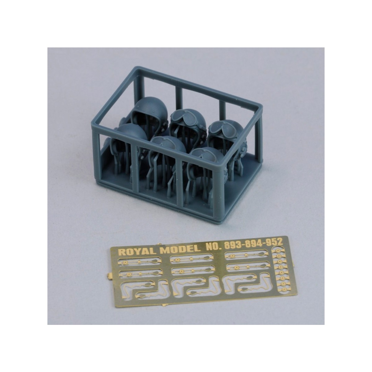 ak-interactive-u-s-cvc-t56-6-helmets-set-vietnam-scala-1-35-set-di-elmetti-per-m image 3