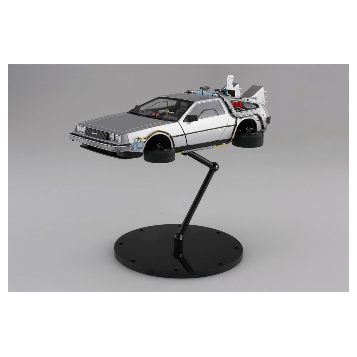 ak-interactive-1-24-time-machine-from-back-to-the-future-part-ii-kit-auto-delore image 4