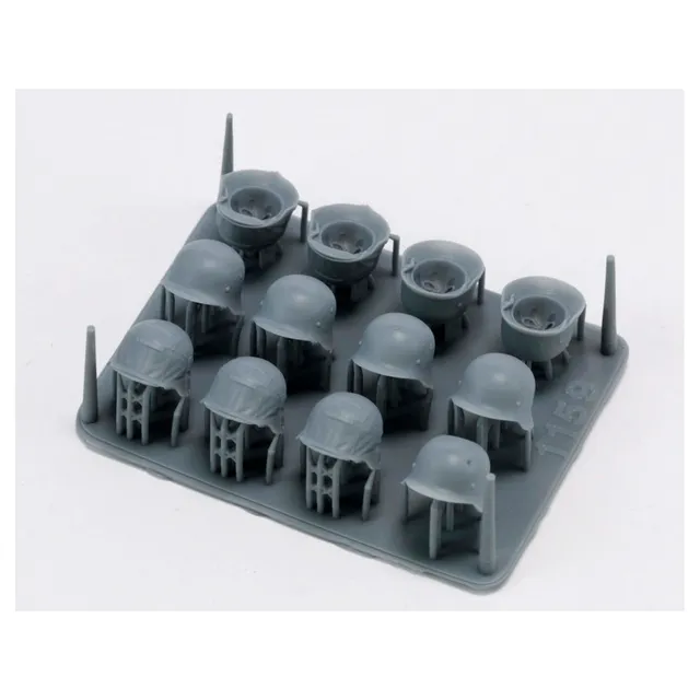 ak-interactive-set-di-caschi-tedeschi-seconda-guerra-mondiale-scala-1-35 image 1