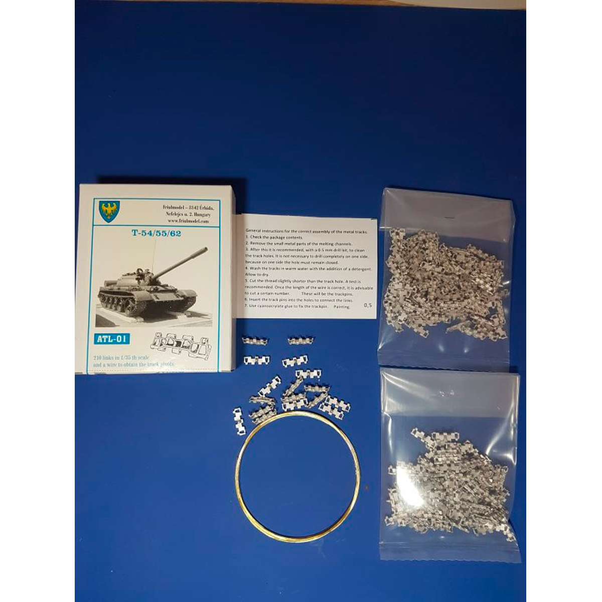 ak-interactive-1-35-metal-tracks-t-54-55-62-cingoli-metallici-in-scala image 2