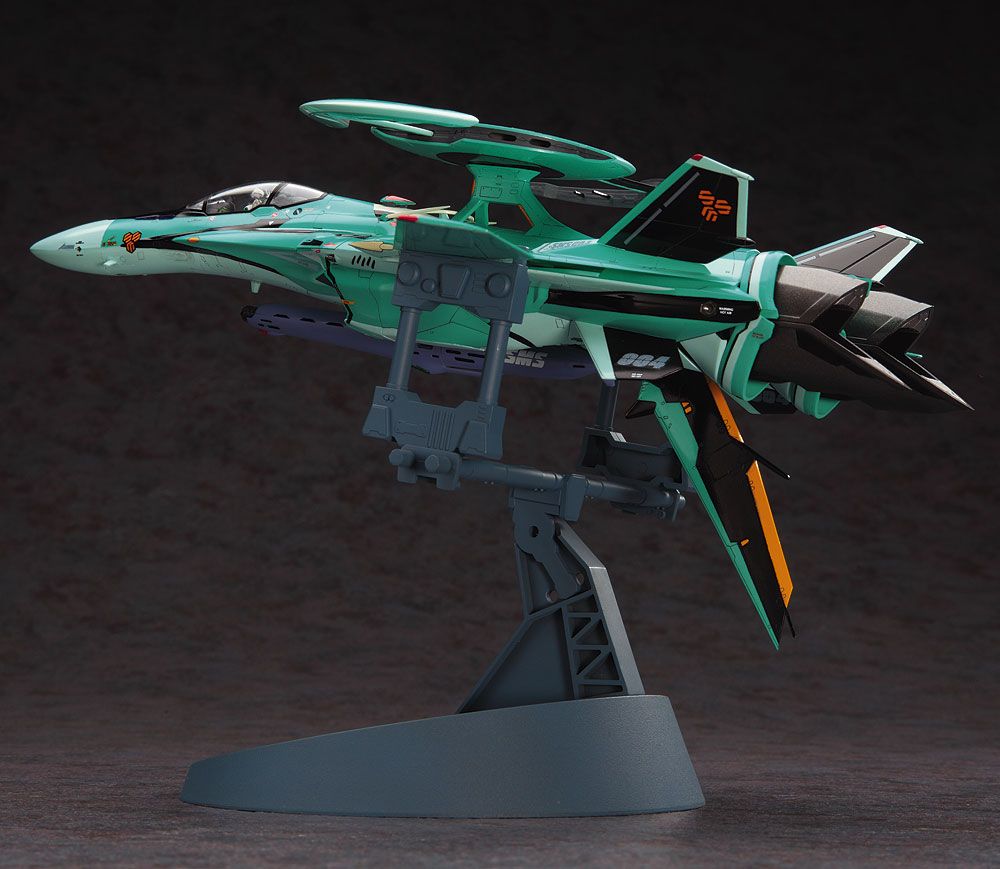 ak-interactive-1-72-rvf-25-messiah-macross-frontier image 5