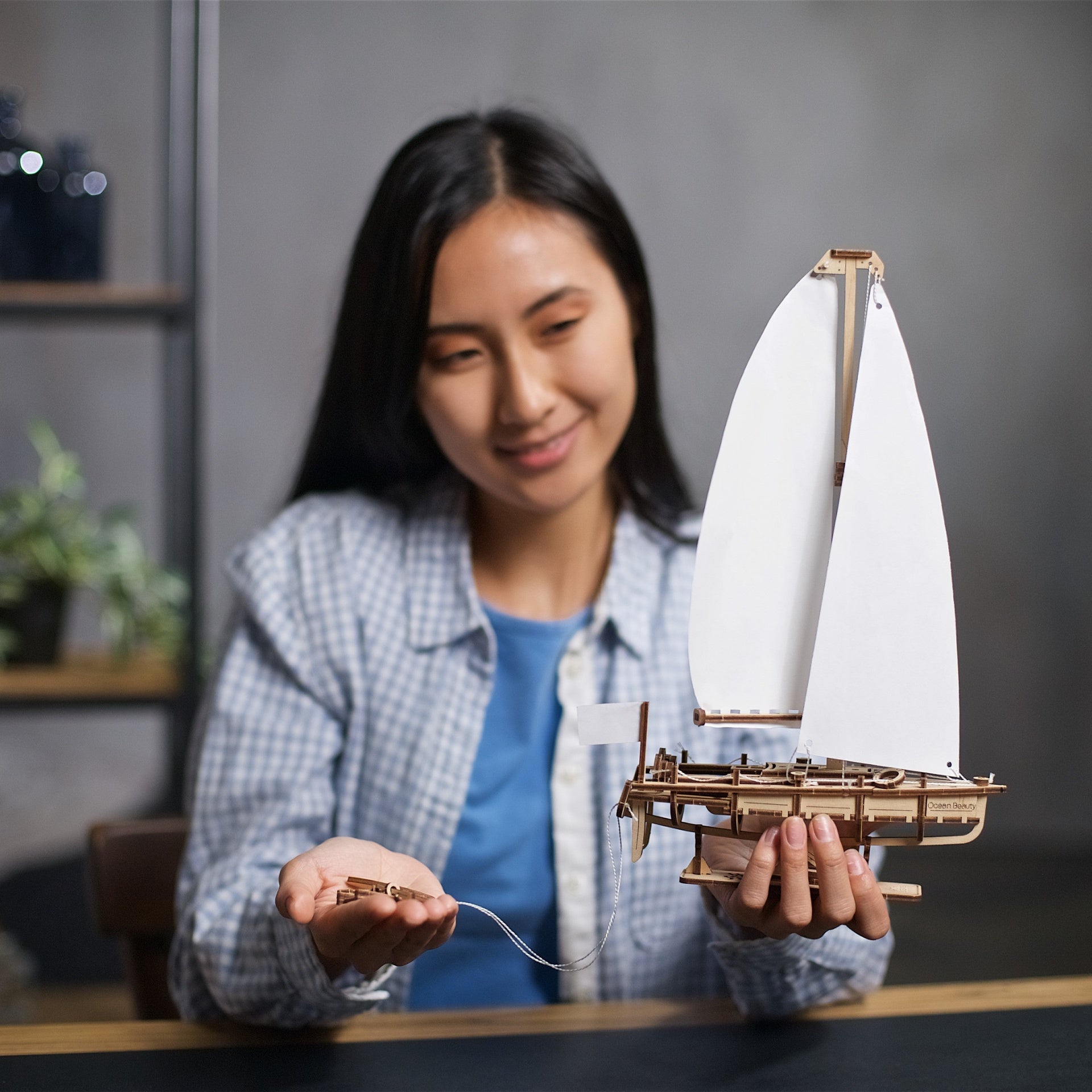 ugears-ocean-beauty-yacht-kit-modellismo-barca-a-vela-in-legno-u-mini image 7