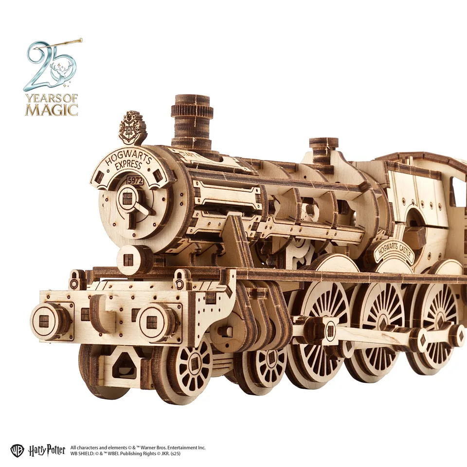 ugears-hogwarts-express-harry-potter-kit-treno-legno-a-molla image 1