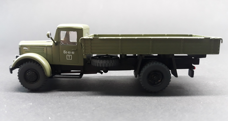 ak-interactive-1-72-maz-200-kit-camion-sovietico-scala-1-72 image 3