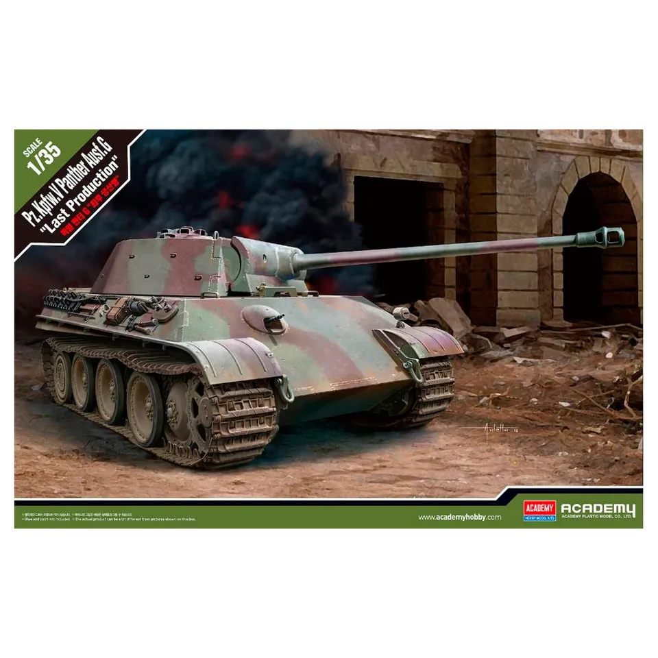 ak-interactive-pz-kpfw-v-panther-ausf-g-last-production-1-35 image 1
