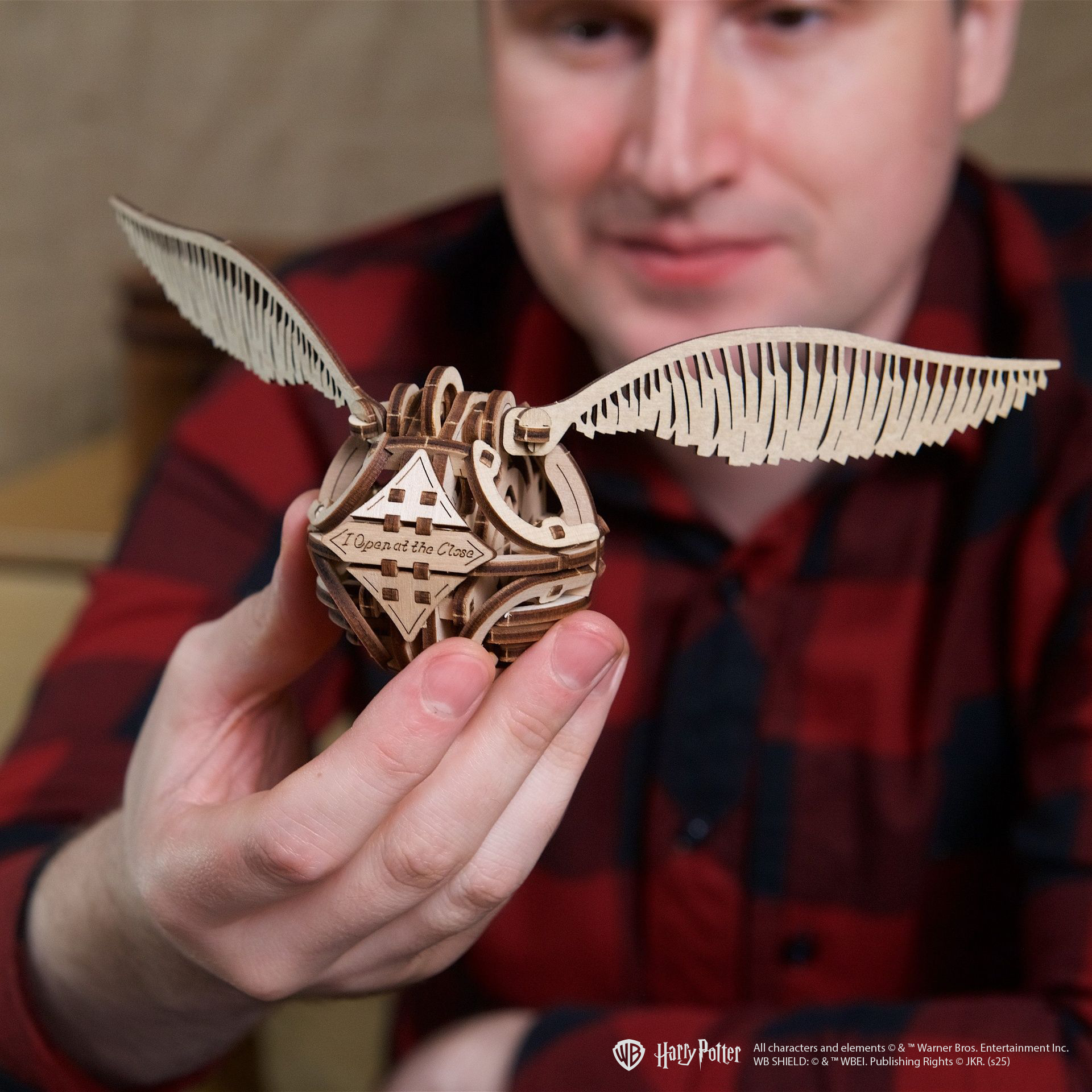 ugears-golden-snitch-harry-potter-boccino-d-oro-modellino-in-legno-3d image 7
