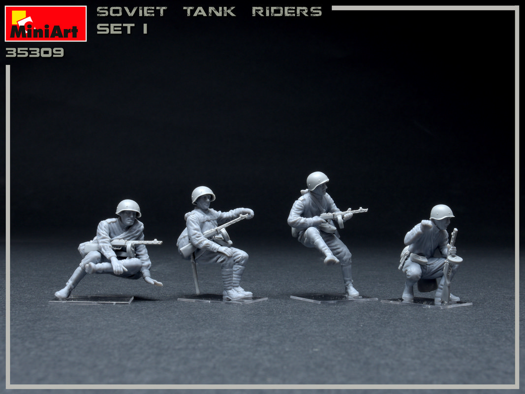 ak-interactive-set-1-soviet-infantry-tank-riders-1-35-figure-in-scala image 3