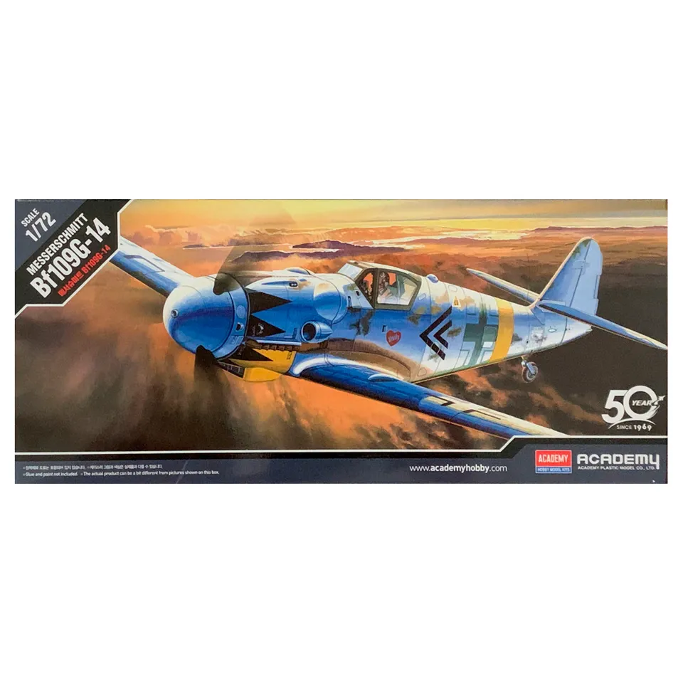 ak-interactive-messerschmitt-bf-109g-14-kit-modellismo-caccia-tedesco-scala-1-72 image 1
