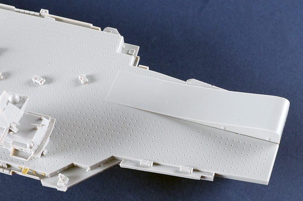 ak-interactive-1-700-queen-elizabeth-aircraft-carrier-kit-di-modellismo-nave-por image 7