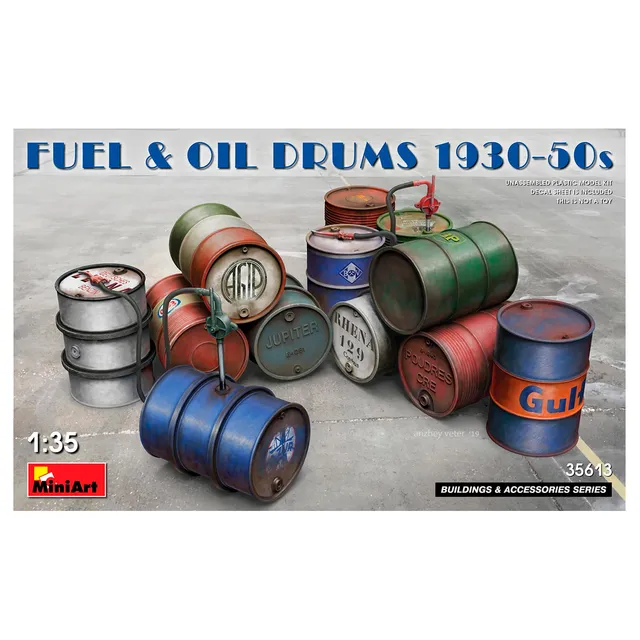 ak-interactive-1-35-fuel-oil-drums-1930-50s-kit-modellismo image 1