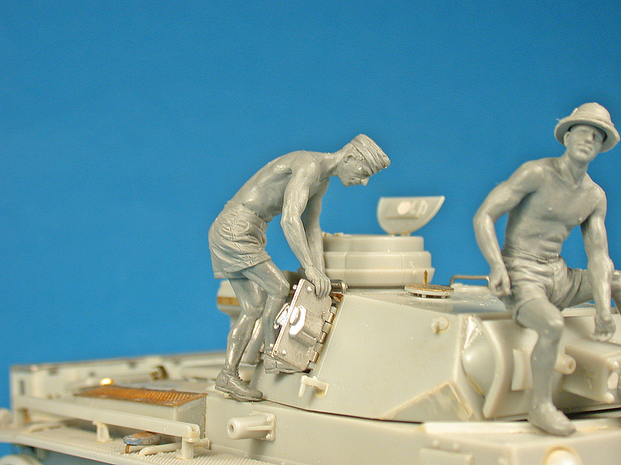 ak-interactive-1-35-german-tank-crew-afrika-korps-special-edition-figure-modelli image 6