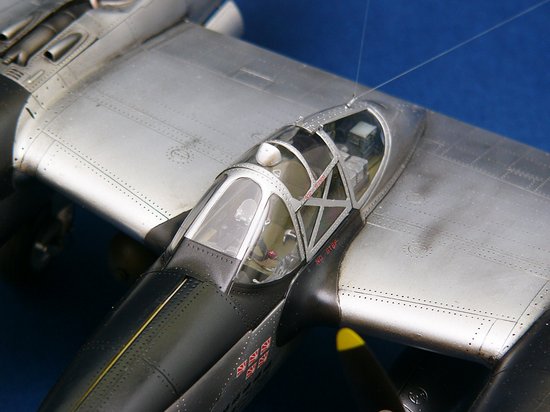 ak-interactive-lockheed-p-38-l-5-lo-lightning-1-32-kit-modello-aeronautico image 7