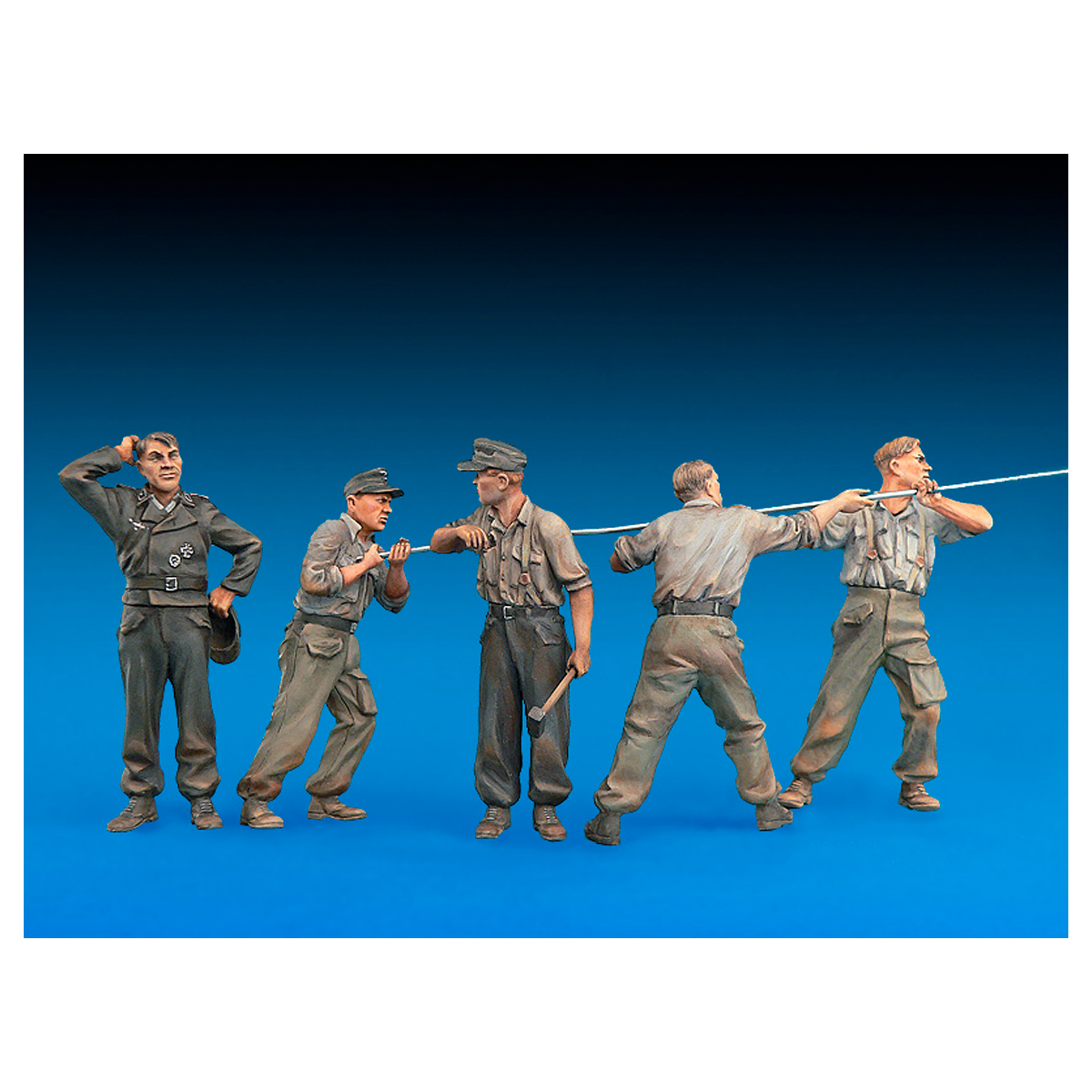 ak-interactive-1-35-german-tank-crew-at-work-special-edition-set-figure-di-equip image 2