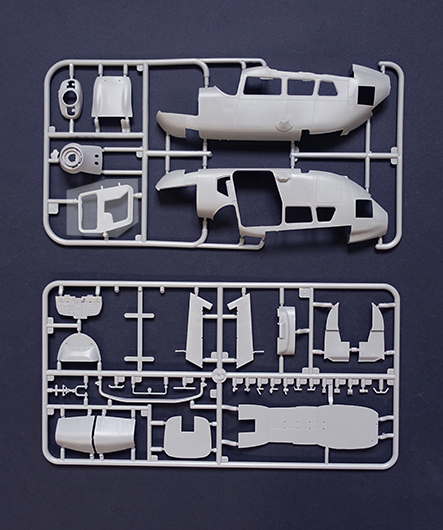 ak-interactive-1-32-reims-ftb337g-lynx-bush-war-kit-aereo image 8
