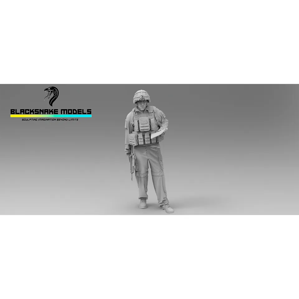 ak-interactive-french-soldier-on-patrol-in-afghanistan-05-1-35-2 image 1