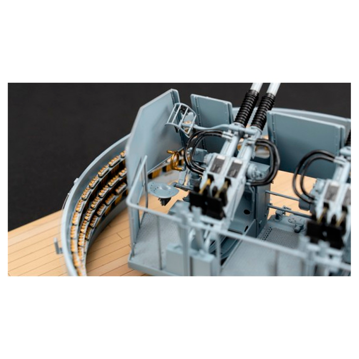 ak-interactive-1-35-us-navy-40mm-quad-bofors-aa-gun-mount-kit-artiglieria-navale image 2