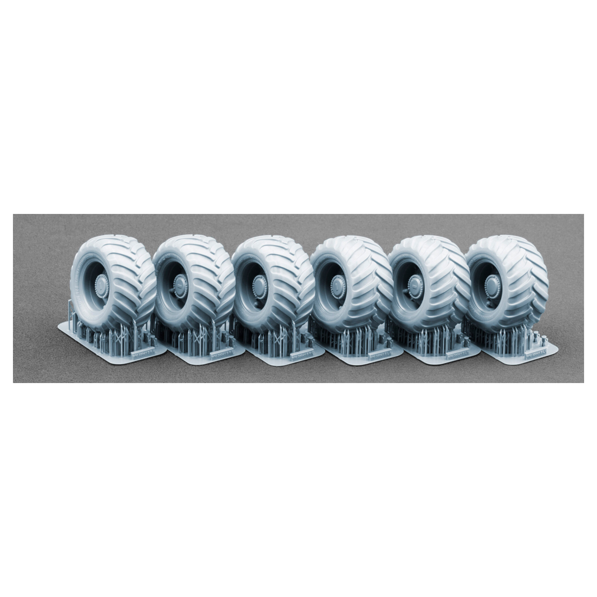 ak-interactive-archer-fh77bw-twin-428-set-di-ruote-pesate-in-scala-1-35-per-mode image 2