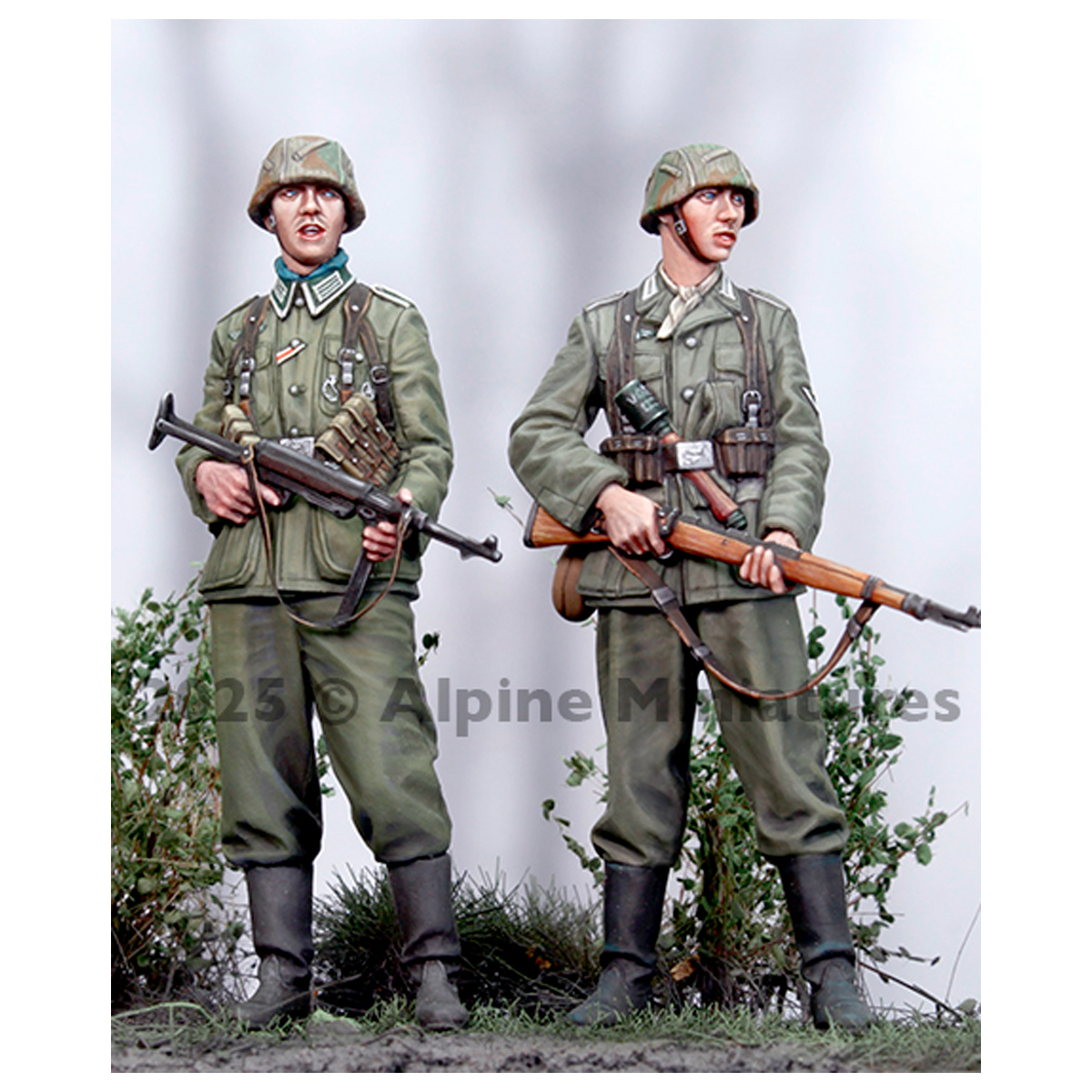 ak-interactive-german-grenadier-set-2-figs-1-35-set-di-due-figure-tedesche image 2