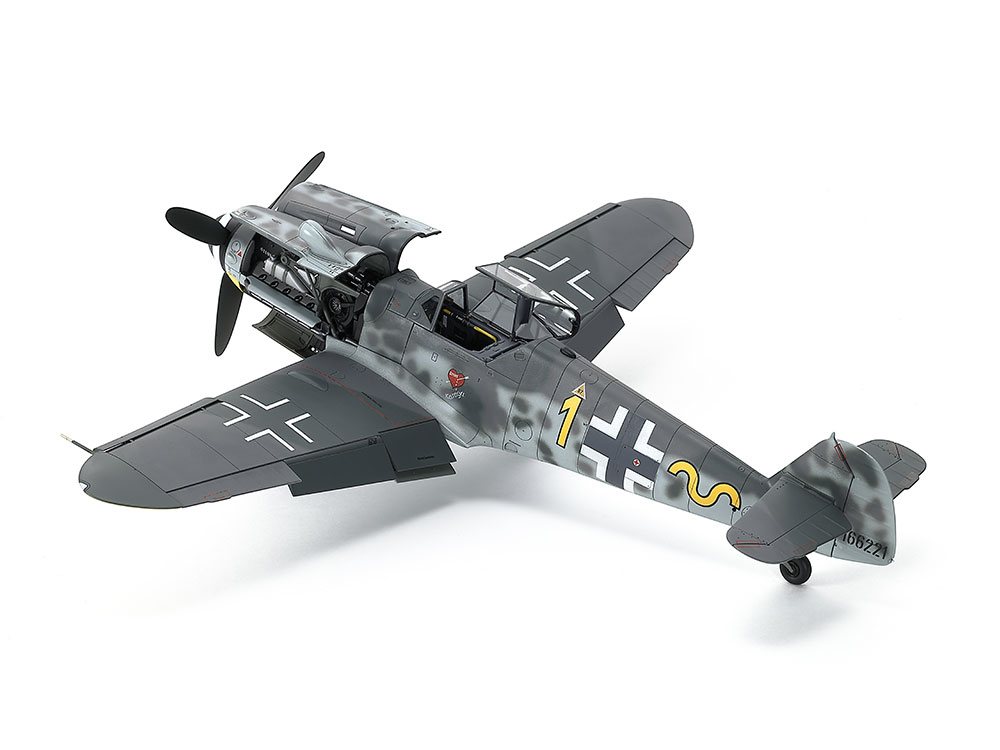 ak-interactive-kit-modellismo-1-48-messerschmitt-bf109-g-6-late-production image 5