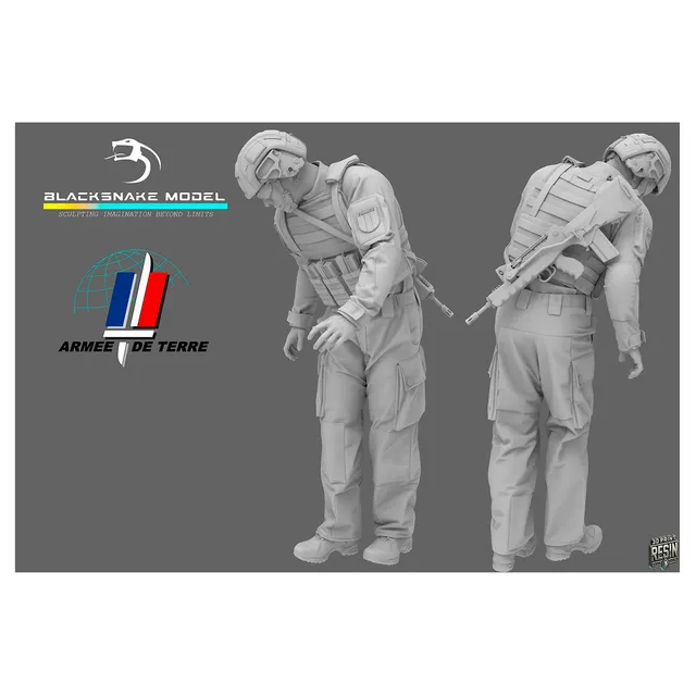 ak-interactive-french-soldier-1-35-artilleryman-02-figura-militare-francese-in-s image 1
