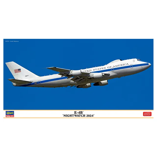 ak-interactive-1-200-e-4b-nightwatch-2024-modellino-aereo-da-costruire image 1