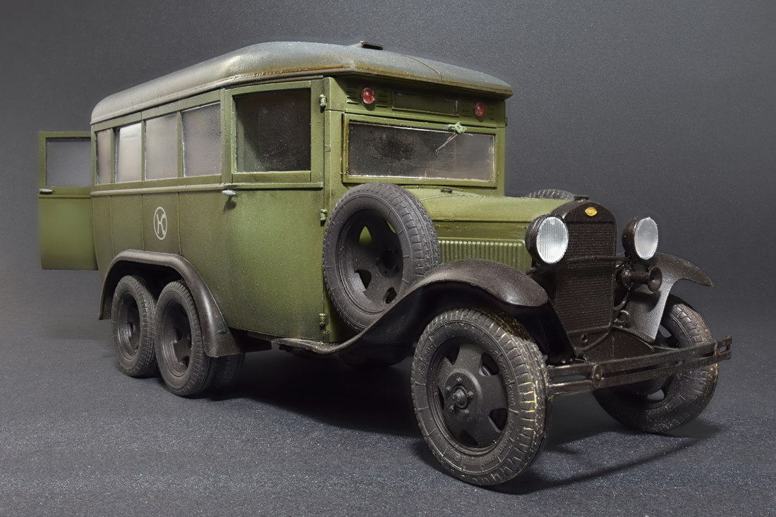 ak-interactive-1-35-gaz-05-193-staff-bus image 6