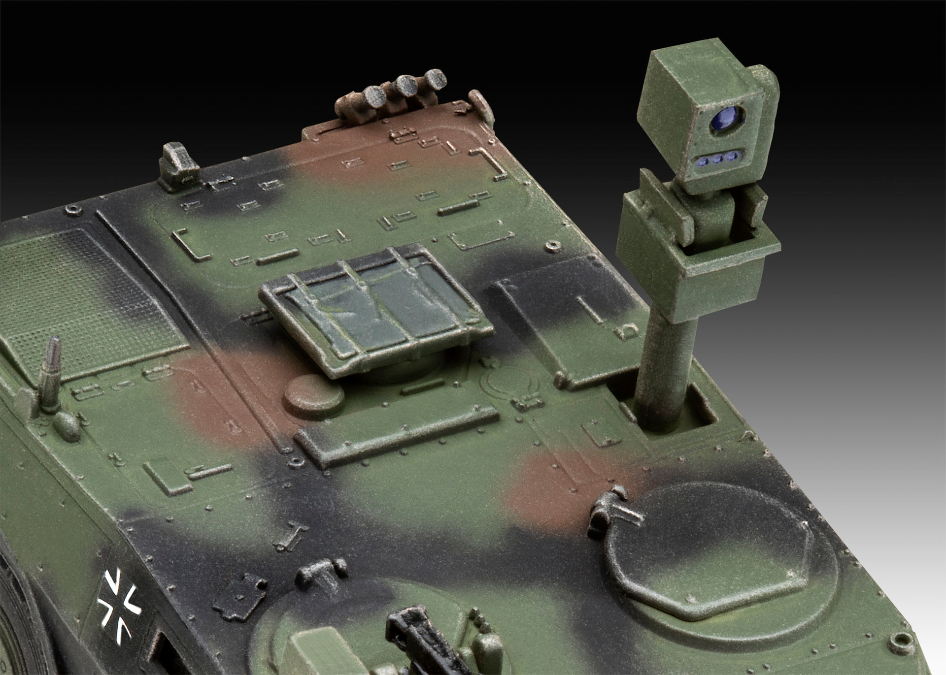 ak-interactive-sp-hwagen-fennek-1-72-kit-veicolo-corazzato-da-costruire image 6